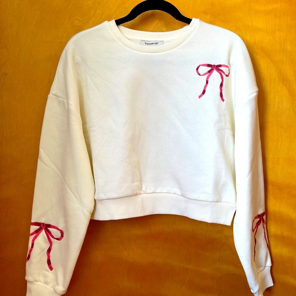 NWT Francesca's Longsleeve Crewneck Embroidered Bow Sweatshirt Size S - Picture 5 of 9